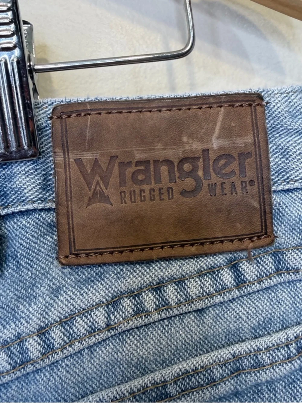 Wrangler Mid-Plus Size High Rise VTG Light Blue Frayed Hem Denim Cut Off Shorts - Picture 9 of 12
